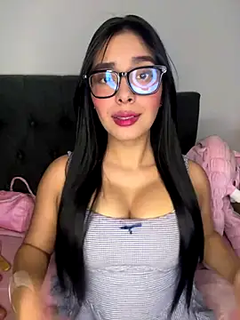 MiaSofia   online show from 4, 12, 2025