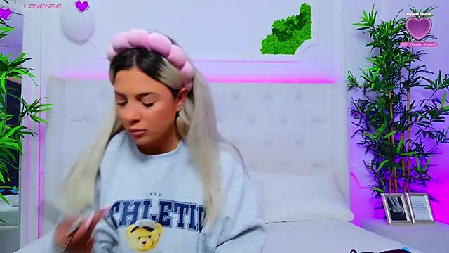 AriannaSins online show from 29, 9, 2025