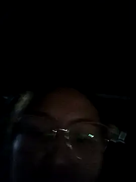 Neferet22 online show from 4, 11, 2025