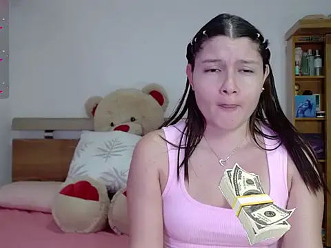 18 girl online show from 24, 10, 2025