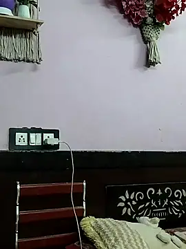 Snapshot of Jyoti-Love-143 chatting on 10, 6, 2026 Jyoti-Love-143 online show from 10, 6, 2026