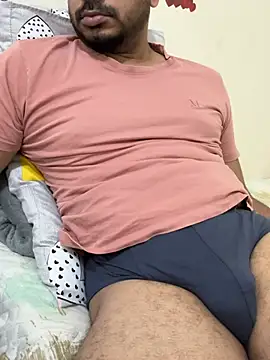 Snapshot of Handsome8677 chatting on 8, 2, 2026 Handsome8677 online show from 8, 2, 2026