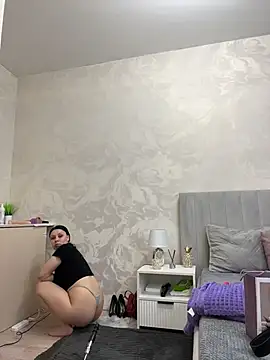 ChloeBrut online show from 4, 6, 2026