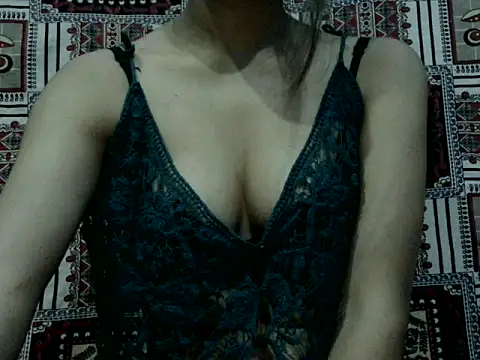 Snapshot of mystroux chatting on 16, 10, 2025 mystroux online show from 16, 10, 2025