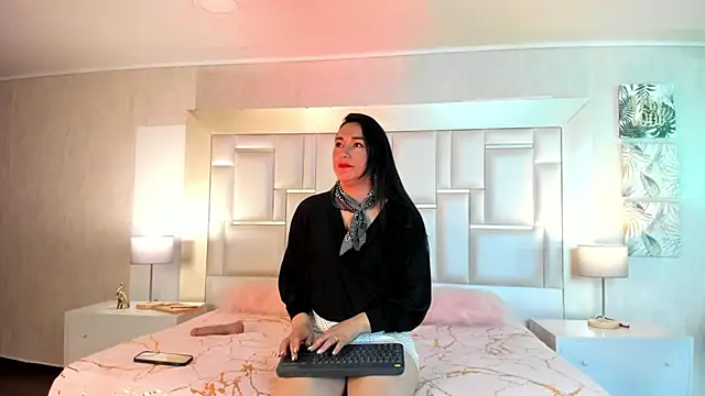 Snapshot of Elizabeth_bennett_6 chatting on 29, 11, 2025 Elizabeth bennett 6 online show from 29, 11, 2025