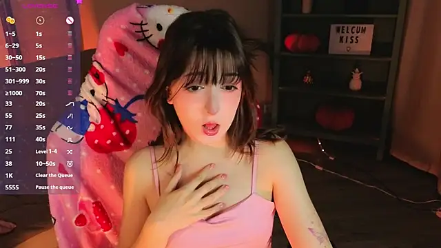 Soffi Toffi online show from 3, 12, 2025