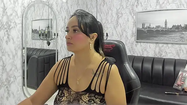 AlexandraMilff online show from 6, 2, 2026