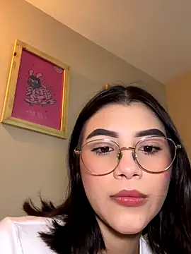 Snapshot of Julietalcl chatting on 24, 11, 2025 Julietalcl online show from 24, 11, 2025