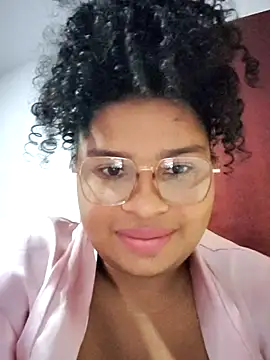 Snapshot of Aliona_ chatting on 21, 11, 2025 Aliona online show from 21, 11, 2025