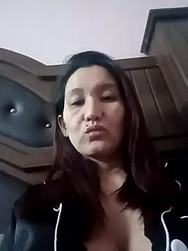 Bigtitsass81 online show from 20, 11, 2025