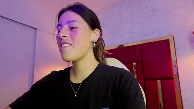 moon winy online show from 3, 2, 2026