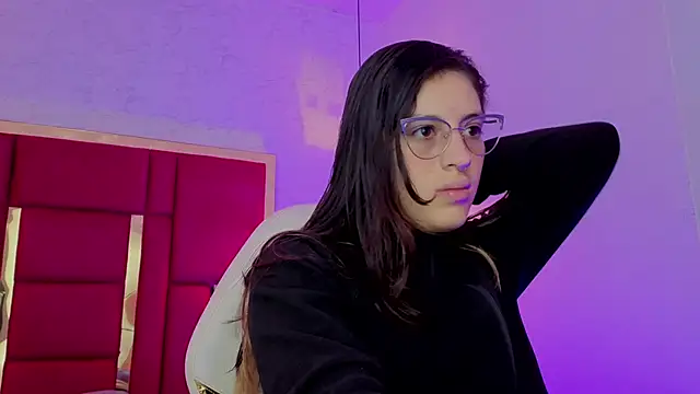 moon winy online show from 21, 4, 2026