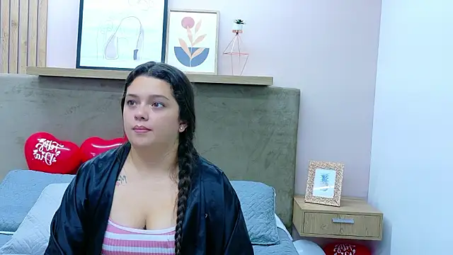 Tessa Stone online show from 21, 2, 2026