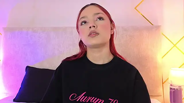 Snapshot of Martinaa_Garcia chatting on 25, 5, 2026 Martinaa Garcia online show from 25, 5, 2026