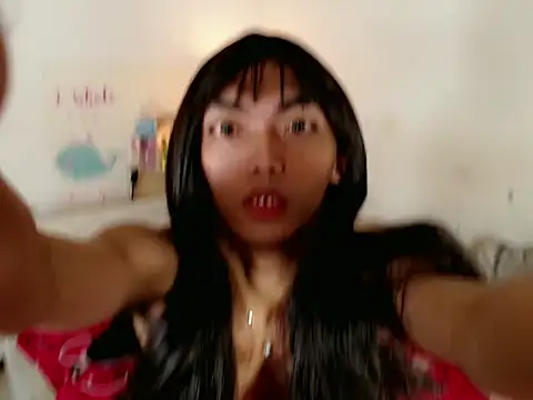 HaileyPresly online show from 2, 12, 2025