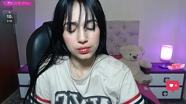 gabyy cute  online show from 17, 11, 2025