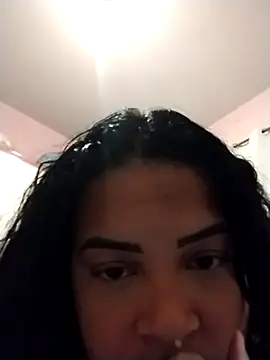 Snapshot of Yse_Morena chatting on 17, 10, 2025 Yse Morena online show from 17, 10, 2025