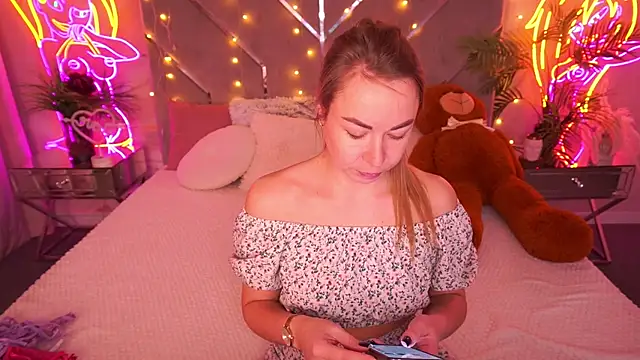 VixenMuse online show from 8, 2, 2026