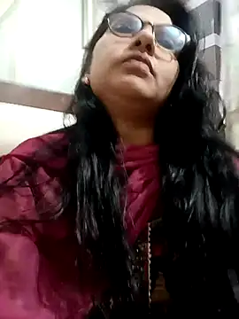 Vanshika1432 online show from 28, 10, 2025