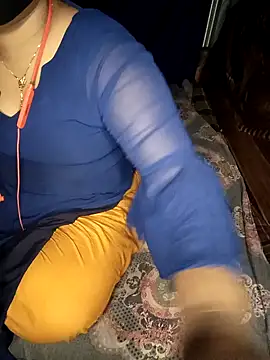 Priyanka-Khan online show from 21, 5, 2026