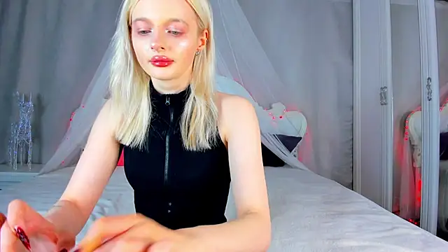 Snapshot of AlessaKiss chatting on 5, 6, 2026 AlessaKiss online show from 5, 6, 2026