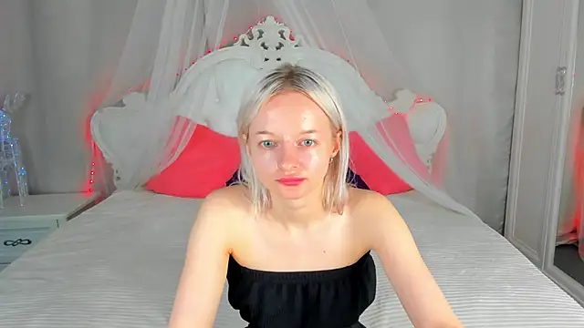 Snapshot of AlessaKiss chatting on 27, 6, 2026 AlessaKiss online show from 27, 6, 2026