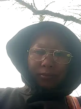 nui-show online show from 19, 11, 2025