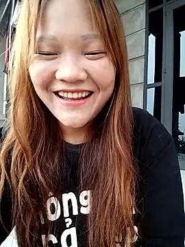 mai-cute online show from 31, 10, 2025