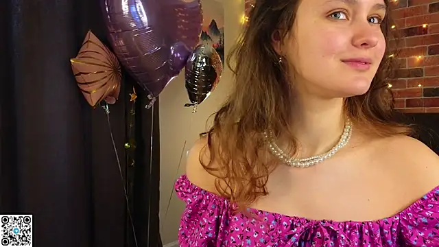 Snapshot of FoxFever chatting on 23, 2, 2026 FoxFever online show from 23, 2, 2026