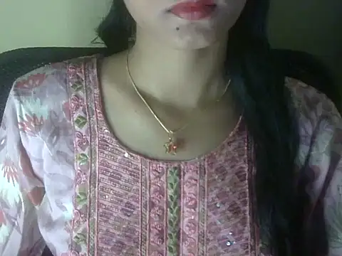 Snapshot of Shezi_N chatting on 9, 5, 2026 Shezi N online show from 9, 5, 2026