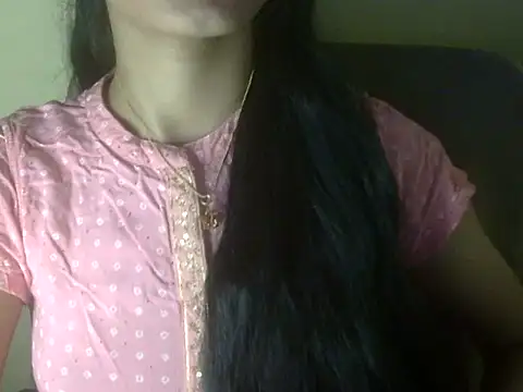 Snapshot of Shezi_N chatting on 16, 6, 2026 Shezi N online show from 16, 6, 2026