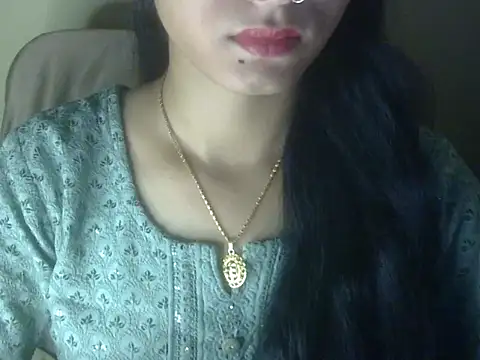 Snapshot of Shezi_N chatting on 18, 6, 2026 Shezi N online show from 18, 6, 2026