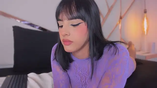 Lily StClair online show from 7, 1, 2026