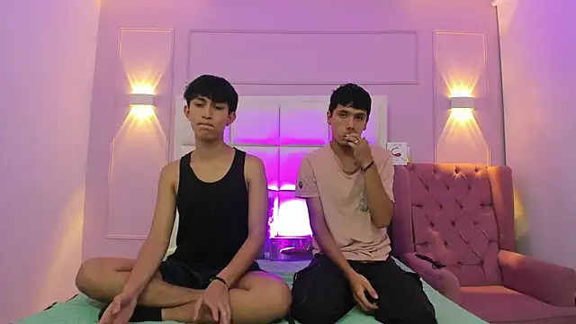 Snapshot of hoot_booys_ chatting on 30, 10, 2025 hoot booys online show from 30, 10, 2025