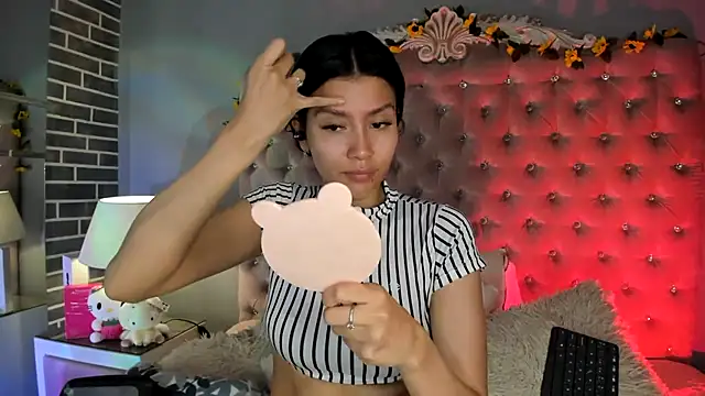 TanyaBello online show from 22, 7, 2026