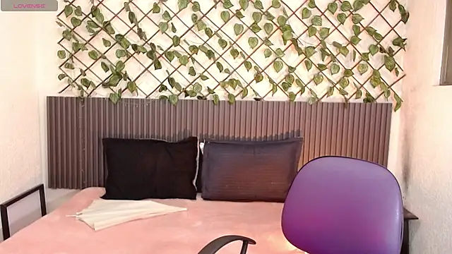 Dark Niight  online show from 14, 2, 2026