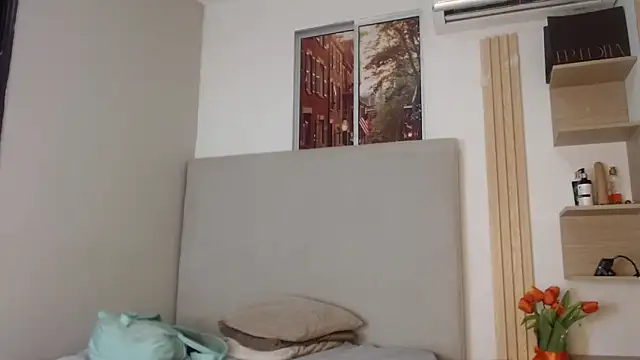 miel alisha online show from 25, 3, 2026