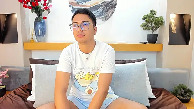 Snapshot of JohnBelRose chatting on 23, 11, 2025 JohnBelRose online show from 23, 11, 2025