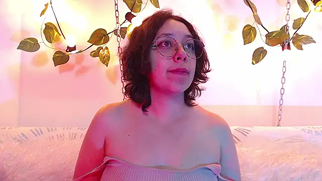 Milie yue online show from 22, 10, 2025