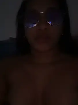 Snapshot of LorenaHollman chatting on 28, 10, 2025 LorenaHollman online show from 28, 10, 2025
