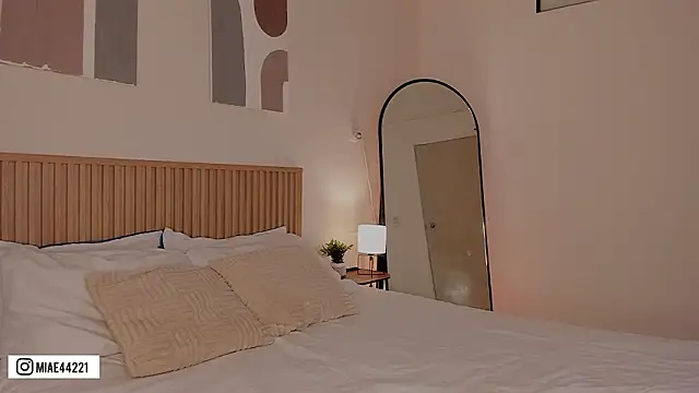 Little Emma 11 online show from 20, 3, 2026