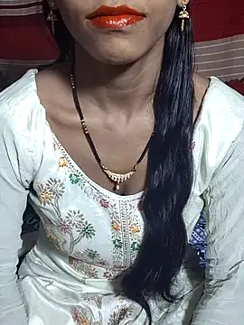 Itz Aisha   online show from 4, 11, 2025