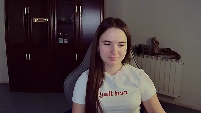 May Bloom online show from 20, 11, 2025