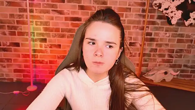 May Bloom online show from 20, 3, 2026