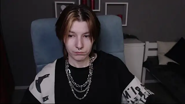 Snapshot of guitarandangell chatting on 9, 2, 2026 guitarandangell online show from 9, 2, 2026