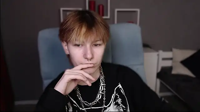 Snapshot of guitarandangell chatting on 28, 2, 2026 guitarandangell online show from 28, 2, 2026