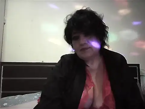 Laura Sky  online show from 2, 11, 2025