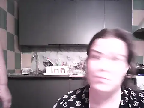 Laura Sky  online show from 3, 11, 2025