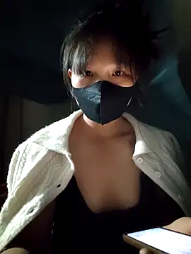 linh-miu99 online show from 15, 11, 2025