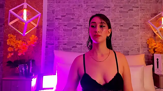 Catalina-Thompson online show from 6, 11, 2025